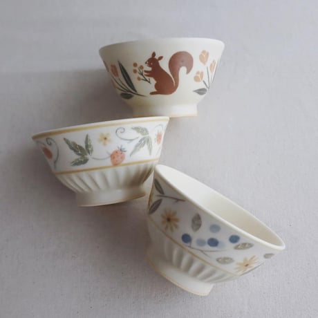 イチゴ・ブルーベリーお茶碗/Various bowls