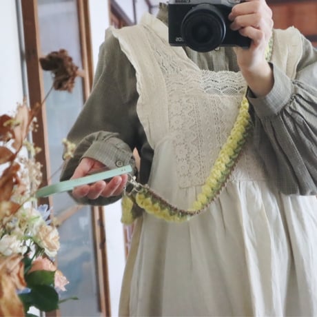チューリップのスマホスショルダーストラップ/Tulip smartphone shoulder strap