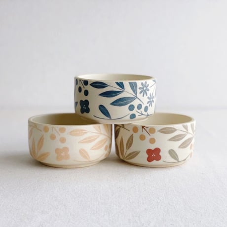 お花いっぱい小鉢(ブルー、イエロー)/Small bowl full of flowers (Blue, yellow)