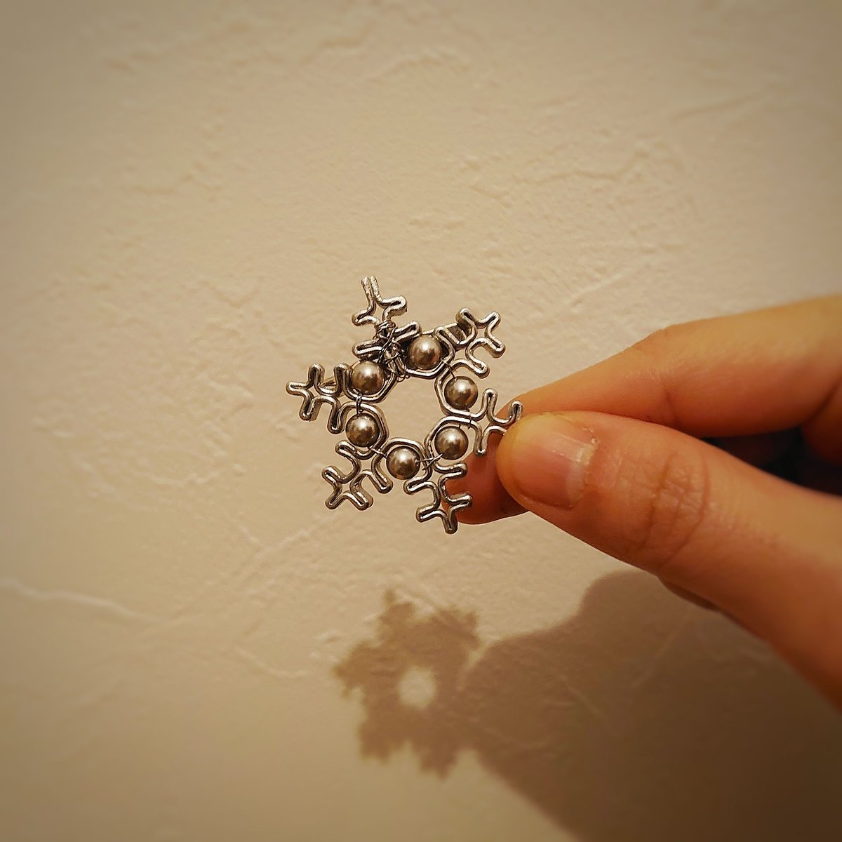 雪の結晶ブローチ | すてき製作所