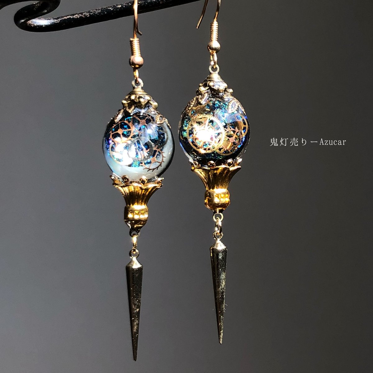 夜月奏でるモルフォ蝶 蓄光 ペンデュラム 魔法使い ピアス