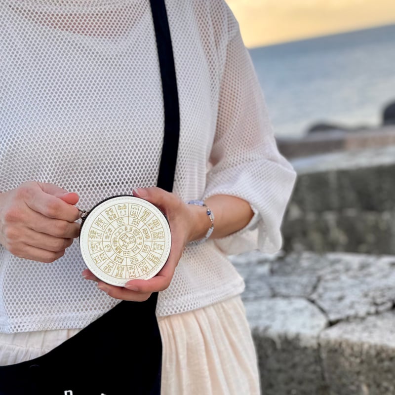 発送まで1~2ヵ月】護符♡丸財布♡神性双龍体文字【双龍体文字フトマニ