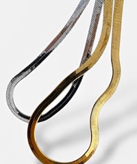 Wide Snake Chain Necklace
