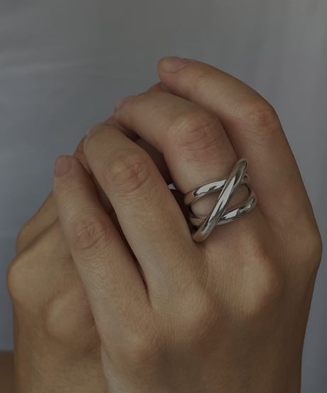 Triple Line Ring