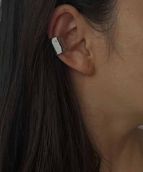WIDE EAR CUFF