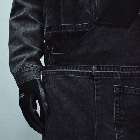 HEADS × WEYEP Black apron