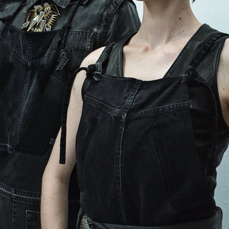 HEADS × WEYEP Black apron