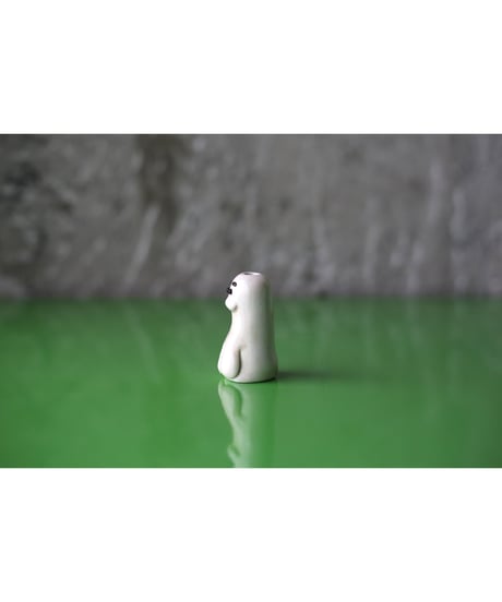 小さな生きものたちのフラワーベース（４）