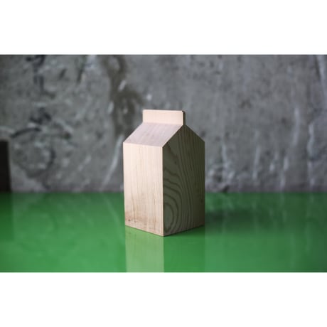 西本良太 キューブ 作家もの ユニークな木工作家・西本良太の個展が福井のセレクトショップで
