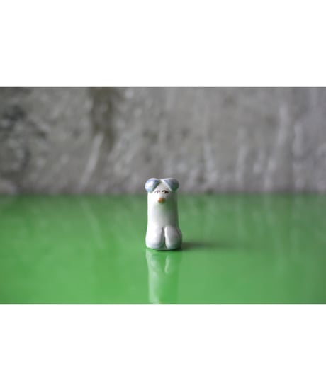 小さな生きものたちのフラワーベース（５）
