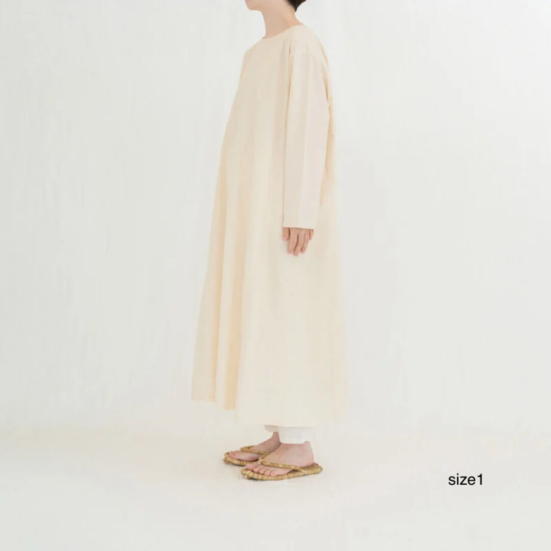 Yoli シンプルワンピース　白　simple onepiece 完売MadeinJapan