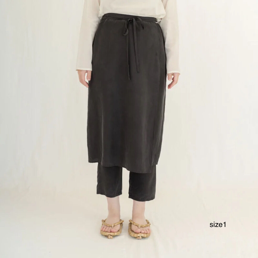 Silk wrap skirt | Yoli Silk wrap skirt | Yoli
