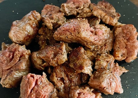 国産牛ヘレ　訳あり！ひとくちステーキ 500g 　冷凍 サイコロステーキ 通販 牛肉