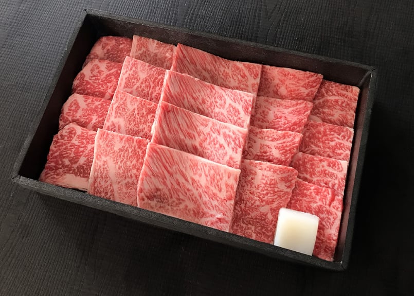 神戸ビーフ 肩ロース 焼肉／300g 敬老の日 お肉ギフト | 河富