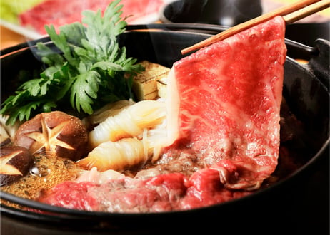 松阪牛肩ロースすき焼き／500g（250g×2）　お肉ギフト　 御中元 お中元ギフト