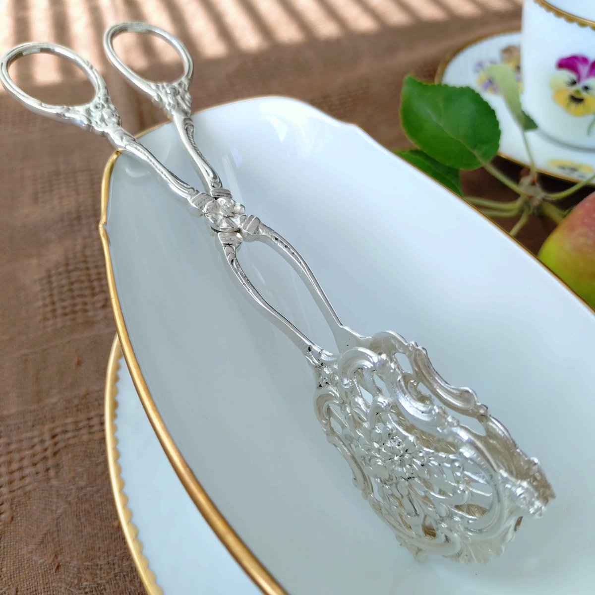 ミーコさん]スウェーデン JLH 純銀 ケーキ用トング 1957年 - 25g