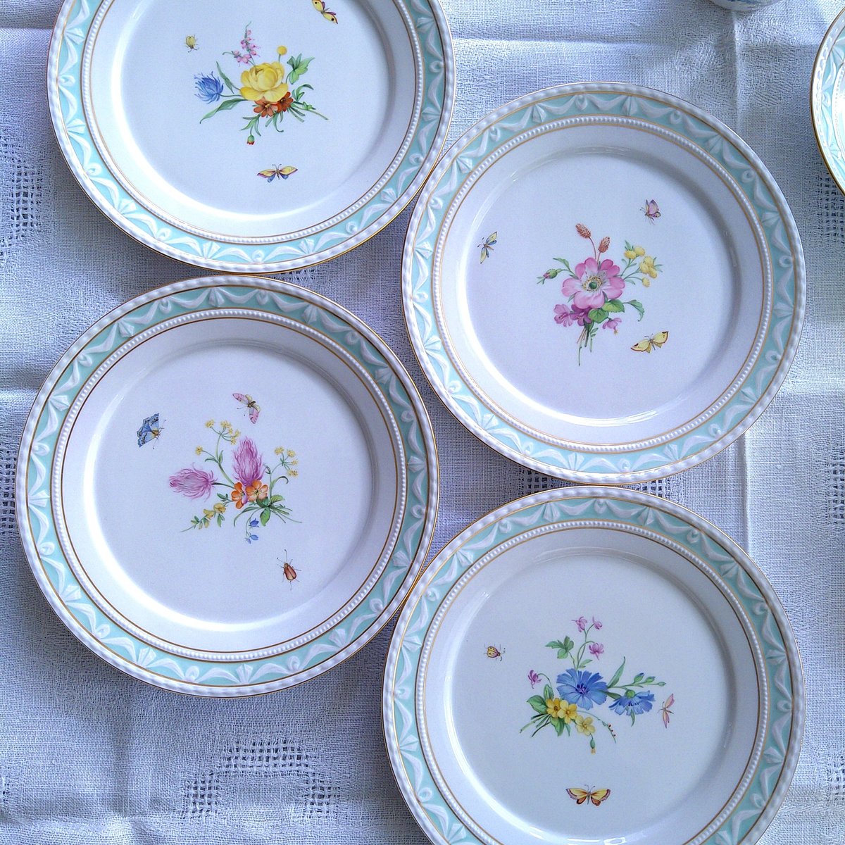 kpmベルリン 朝顔金彩ドット飾り皿