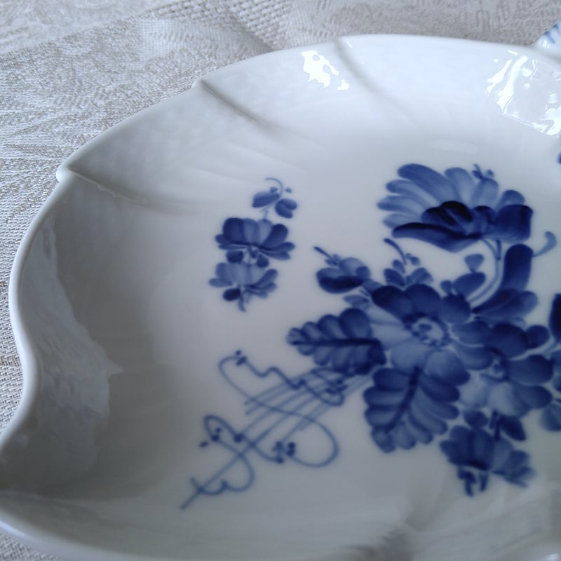 1975～1979年RoyalCopenhagenブルーフラワーカーブのリーフ型小さい