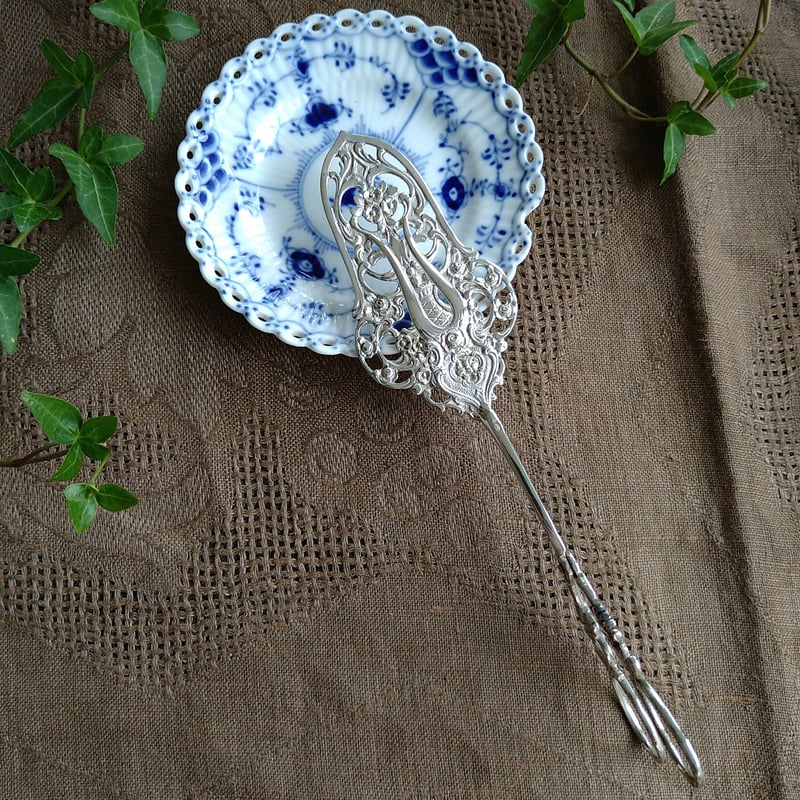 純銀 スターリング 特大 ボンボンスプーン アンティーク 純銀 スターリング 特大 ボンボンスプーン アンティーク