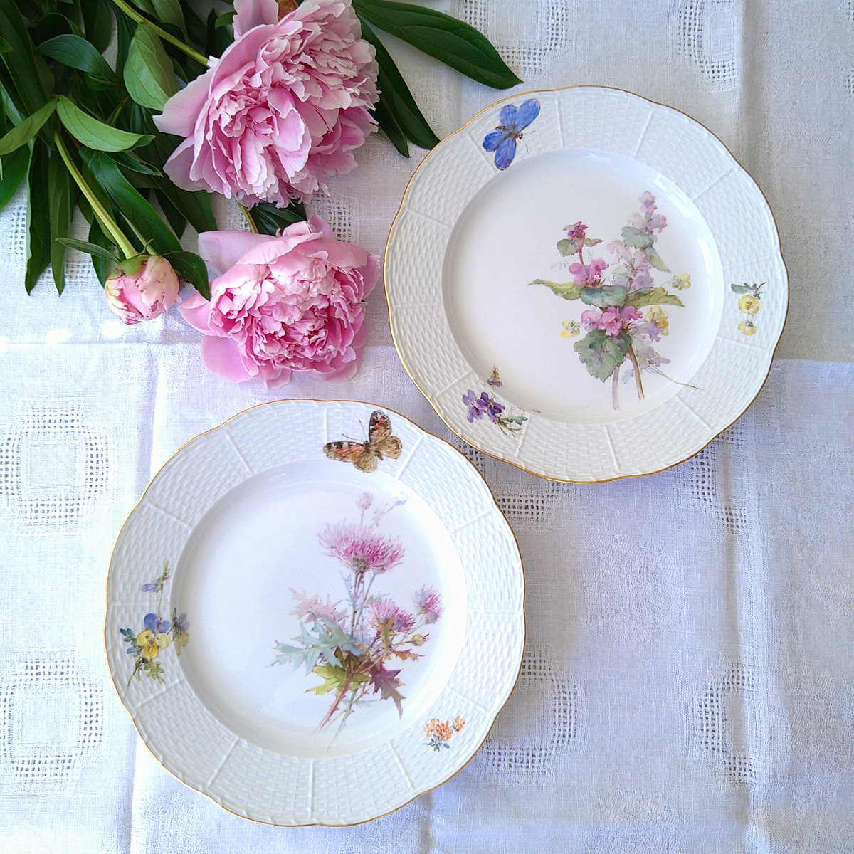 古マイセン】自然主義 「印象派 ／ 花と蝶」 レリーフ入りスープボウル