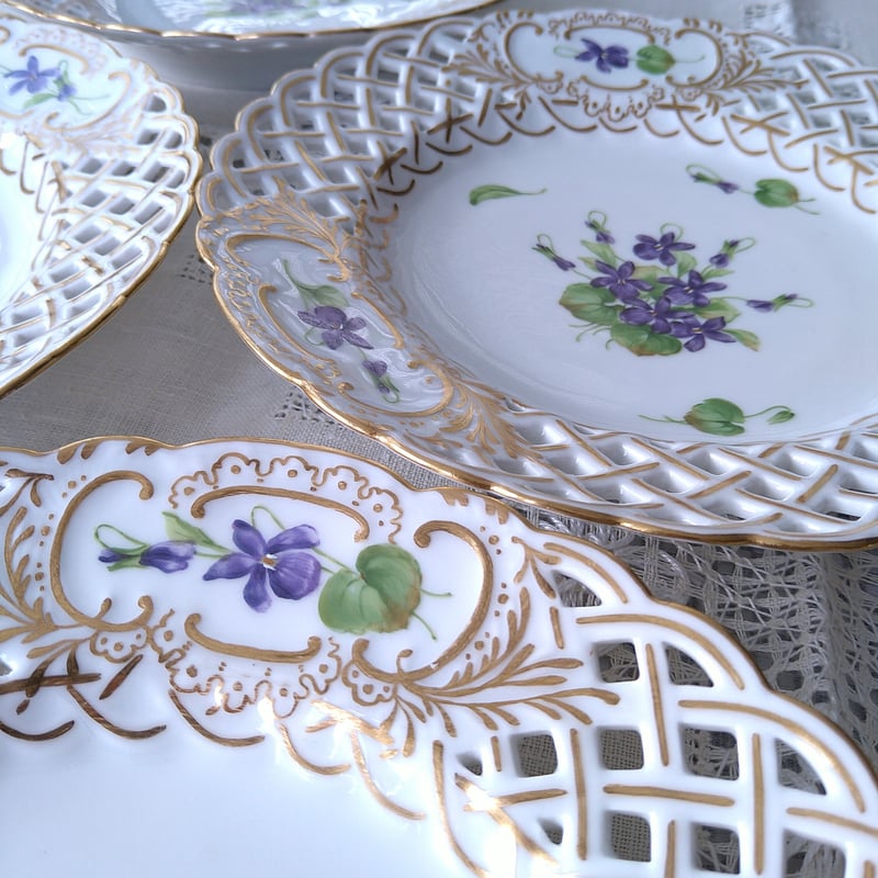 1889～1922年RoyalCopenhagenスミレのオープンワークのお皿直径