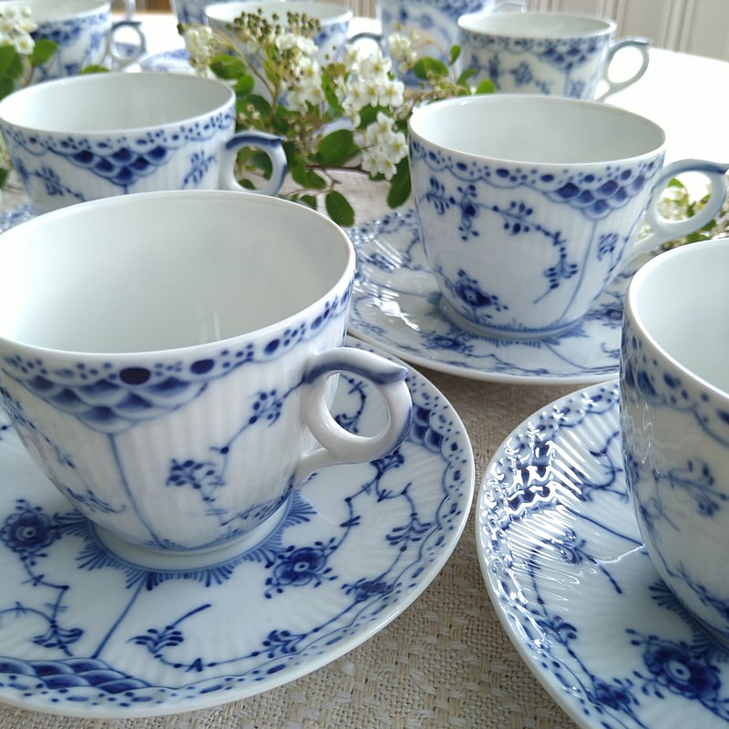 1967年のハーフレース型番756容量約180～190mlコーヒーカップ