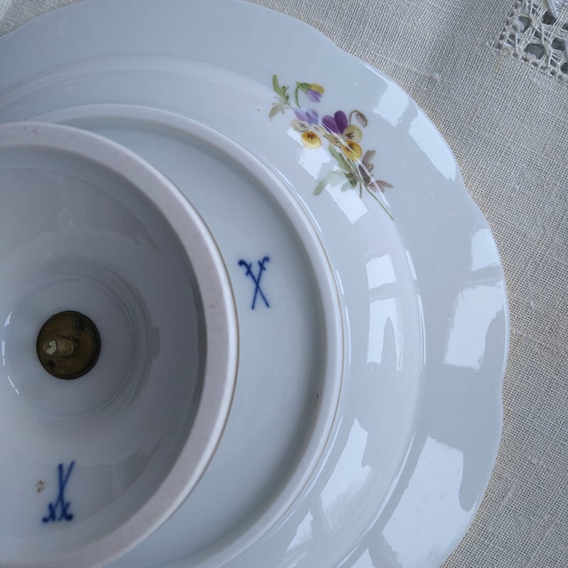 Meissenマイセン1924年以前のスミレとハシバミの低めのコンポート直径