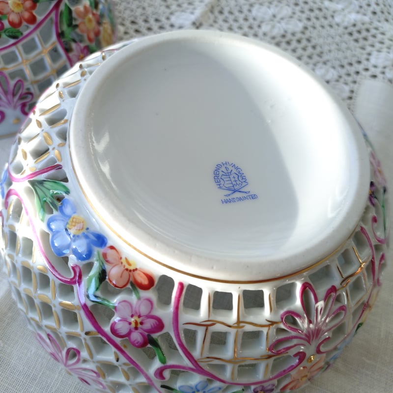 HEREND ヘレンド ファンタジーコレクション Herendヘレンド🦋🧙ファンタジー👑大きなボンボン入れ口径約15㎝D