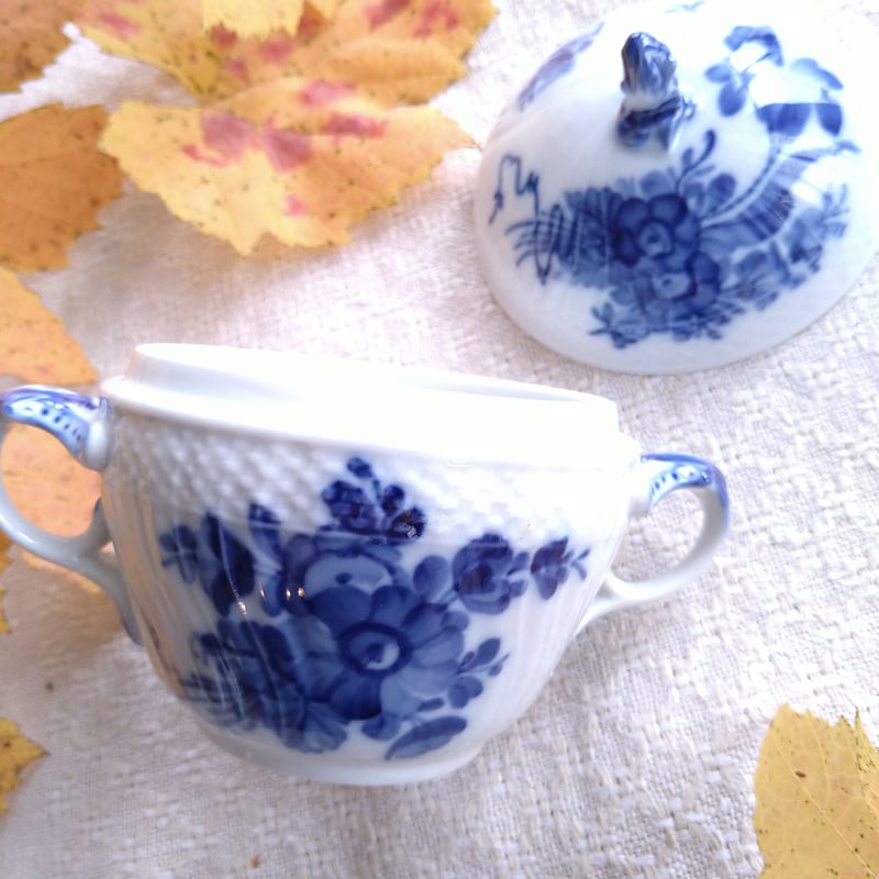ロイヤルコペンハーゲン青い花模様のシューガーポット アンティーク雑貨 中古 ROYAL COPENHAGEN(ロイヤル