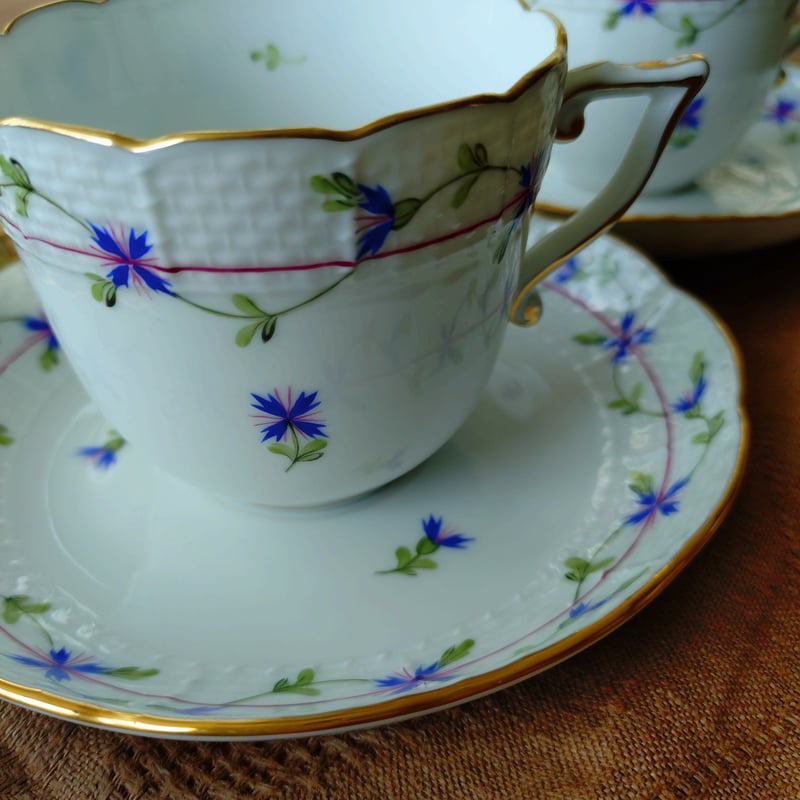 HERENDヘレンドのブルーガーランドのコーヒーカップソーサーは