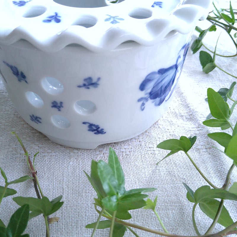 ✨レア！ ロイヤルコペンハーゲン ブルーフラワー ポットウォーマー 1940年のRoyalCopenhagenブルーフラワープレインのポットウォーマー