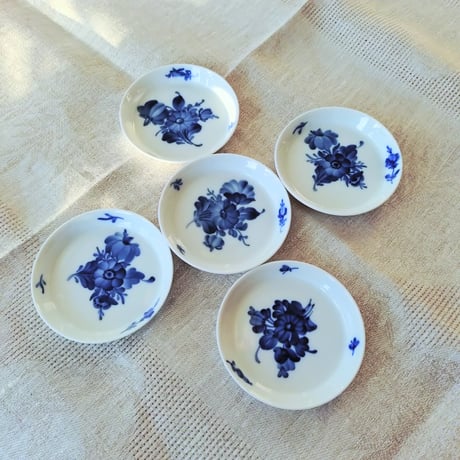 【華凛】ロイヤルコペンハーゲン 青い花柄皿 青い花模様の皿 約250mm ロイヤルコペンハーゲン - メルカリ