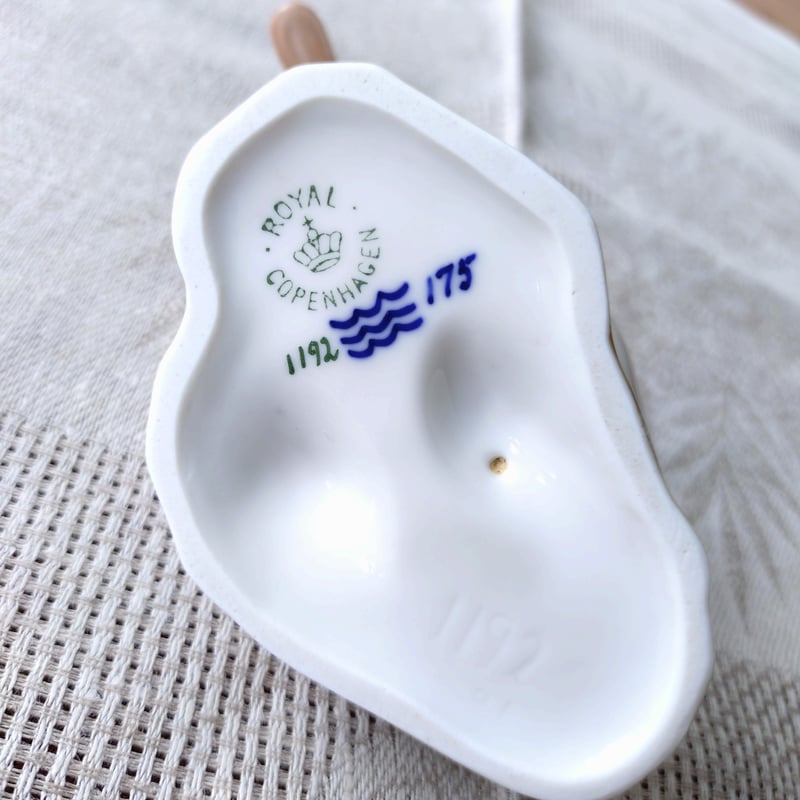 ロイヤルコペンハーゲンアヒル Amazon.co.jp: ロイヤルコペンハーゲン アヒル 鴨 鳥 フィギュ