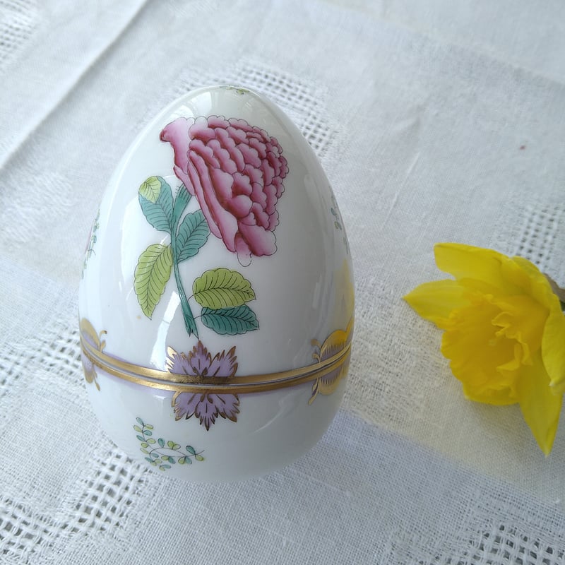 Herendヘレンドのコロンブスの卵のような小物入れは高さ約10㎝H口径約