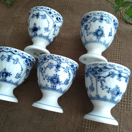 デンマーク製 ロイヤルコペンハーゲン青紫装飾 陶器花瓶 デンマーク製 ロイヤルコペンハーゲン青紫装飾 陶器花瓶 理想の