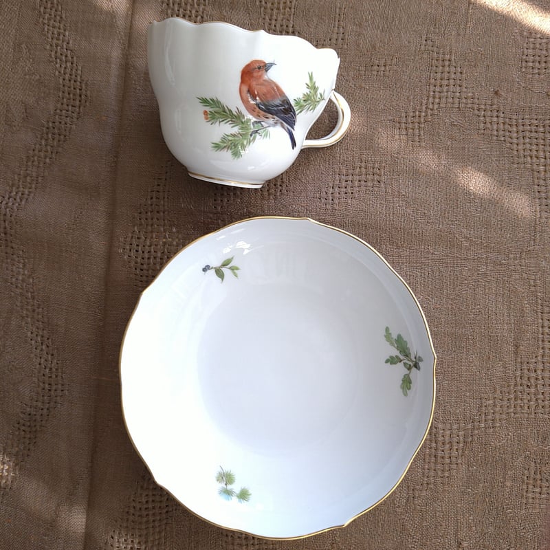Meissenマイセン1970年頃ドイツの鳥イスカのコーヒーカップ Meissenマイセン1970年頃ドイツの鳥イスカのコーヒーカップ