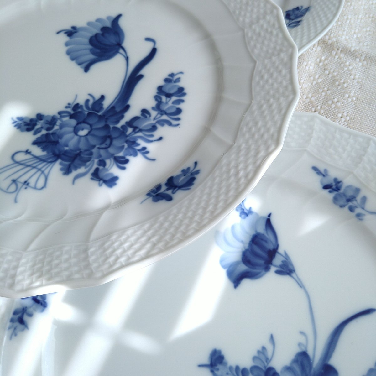 RoyalCopenhagenブルーフラワーカーブ25㎝ディナープレート