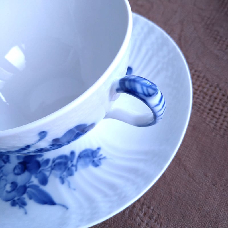   ブルーフラワーカーブ 1518 ロイヤルコペンハーゲン Royal Copenhagen ブルーフラワーカーブ
