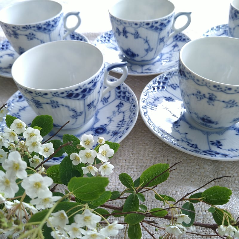   - ロイヤルコペンハーゲン　ハーフレース　コーヒー　デミタス　カップ&amp;ソーサー ブルーフルーテッド ハーフレース コーヒーカップ&ソーサー