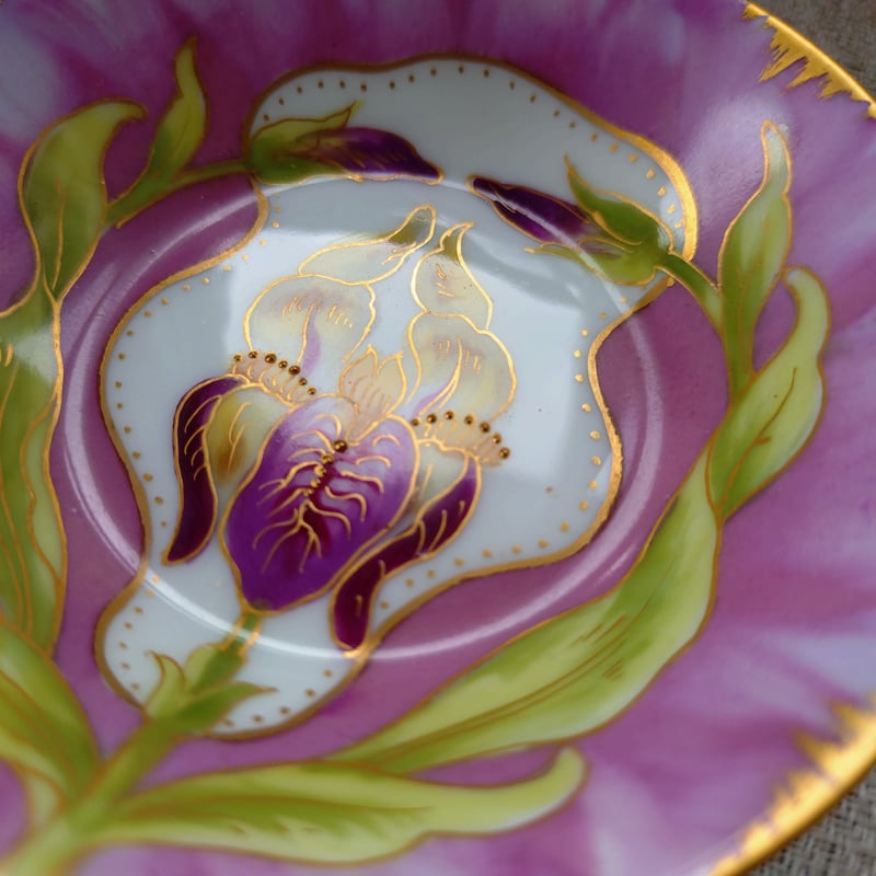 紫にアイリスと金彩/1880-1900年頃NymphenburgニンフェンブルグJugends