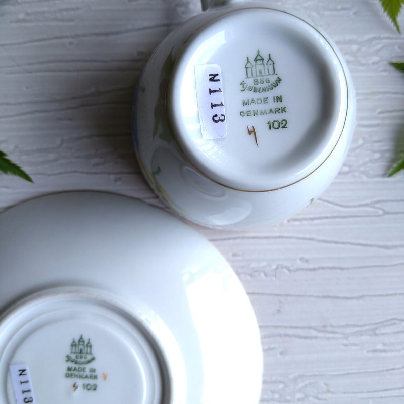 1952年～1957年のBing＆Grondahlビングオーグレンダールのパンジーの