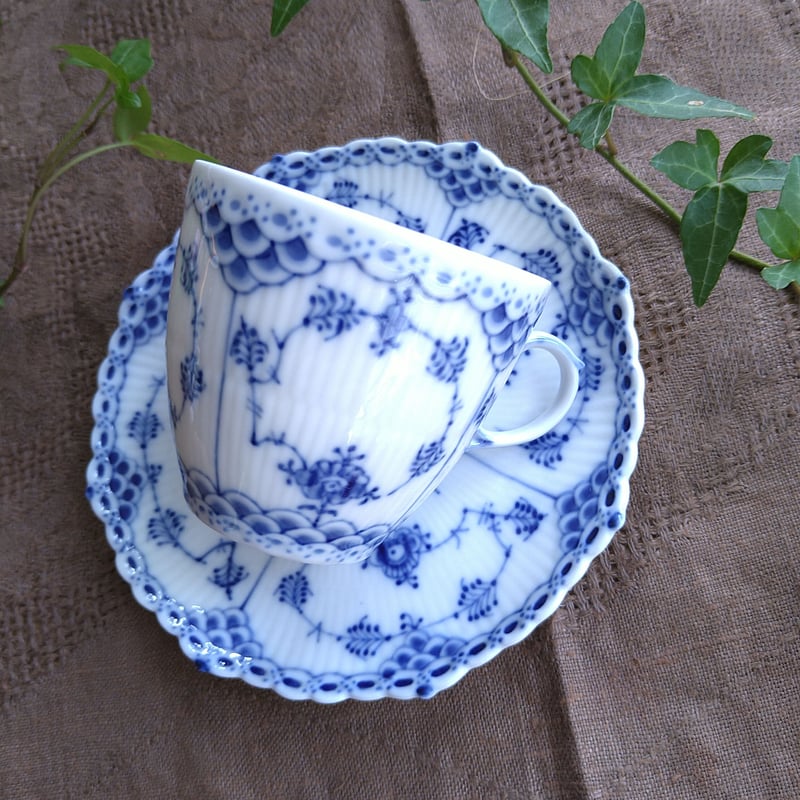 1960年代RoyalCopenhagenフルレースのコーヒーカップソーサー型番号