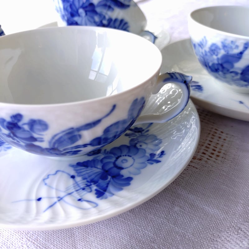 希少 ロイヤル コペンハーゲン ブルー フラワー 紅茶 ボトルティー