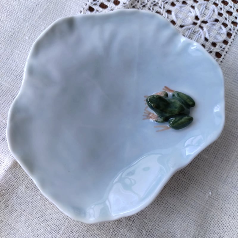 1969-1974年RoyalCopenhagenの葉っぱの上にアマガエル🐸のお皿 大きさ