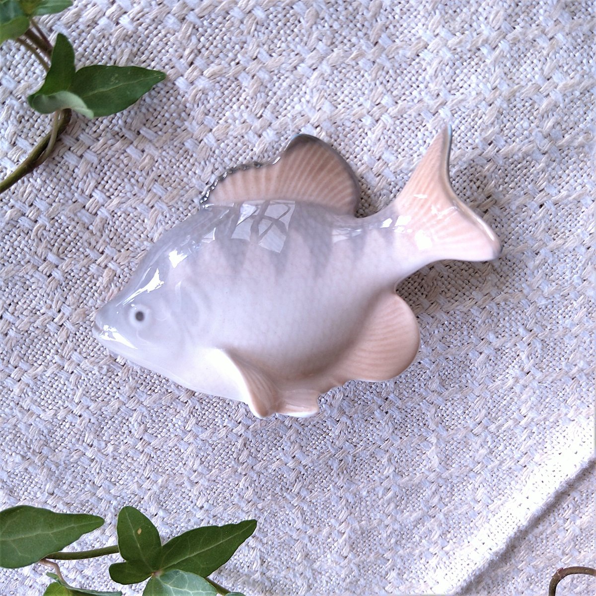 L10】ロイヤルコペンハーゲン 川獺 魚 カワウソ フィギュリン-