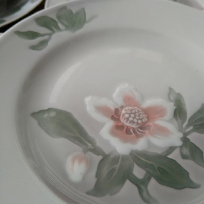 フラワー様【美品】ビングオーグレンダールB&Gクリスマスローズケーキ