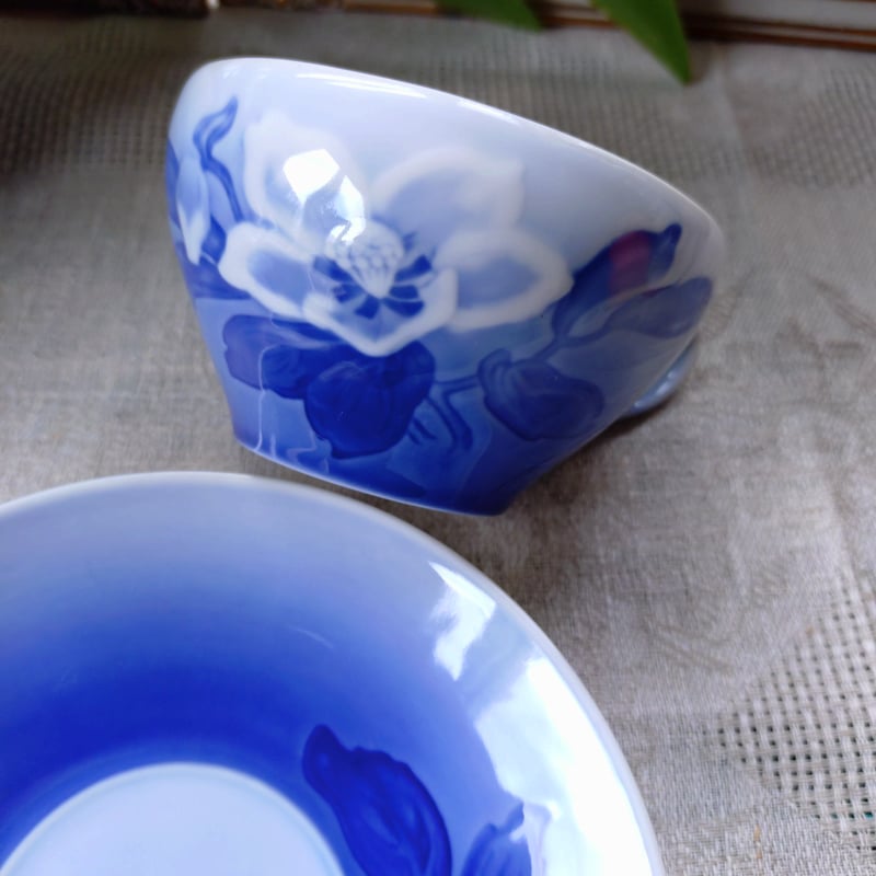 Bing＆GrondahlビングオーグレンダールのJulrosenクリスマスローズの