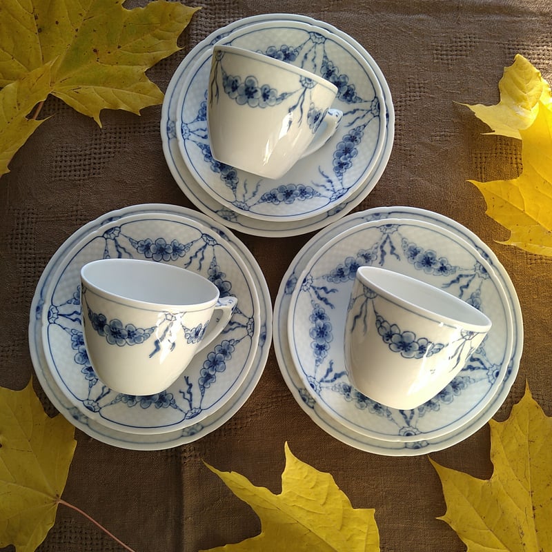 ビングオーグレンダール　ビンテージ・コーヒーカップトリオセットで新品未使用綺麗！ ビングオーグレンダール ビンテージ・コーヒーカップトリオ