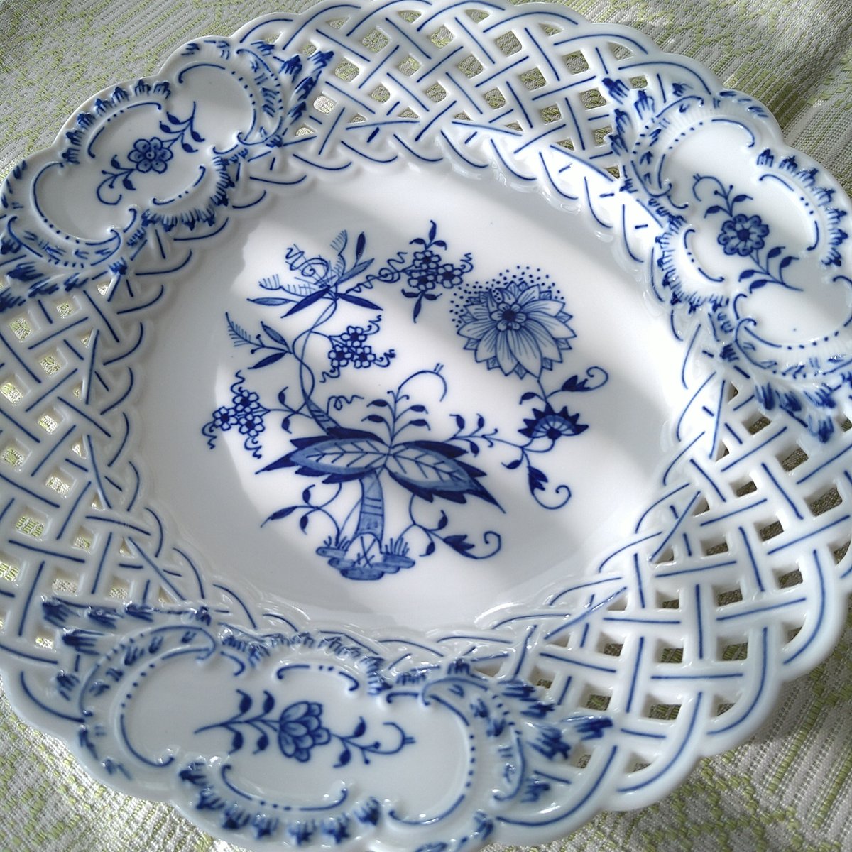 【MEISSEN】マイセン 色絵貼花 オープンワーク コンポート マイセン 色絵貼花オープンワークコンポート - メルカリ