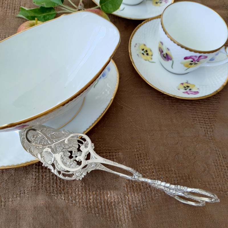 【ドイツ】天使のケーキサーバー【純銀】ローズ と透かし　21cm ドイツ】天使のケーキサーバー【純銀】ローズ と透かし 21cm